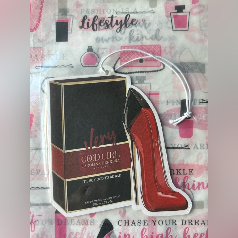 👠 Carolina Herrera Very Good Girl Perfume Air and car Freshener  👠 NWT 👠